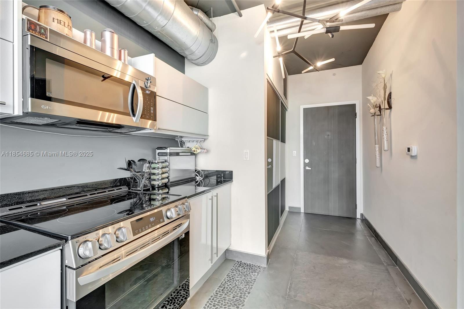 Property photo # 2