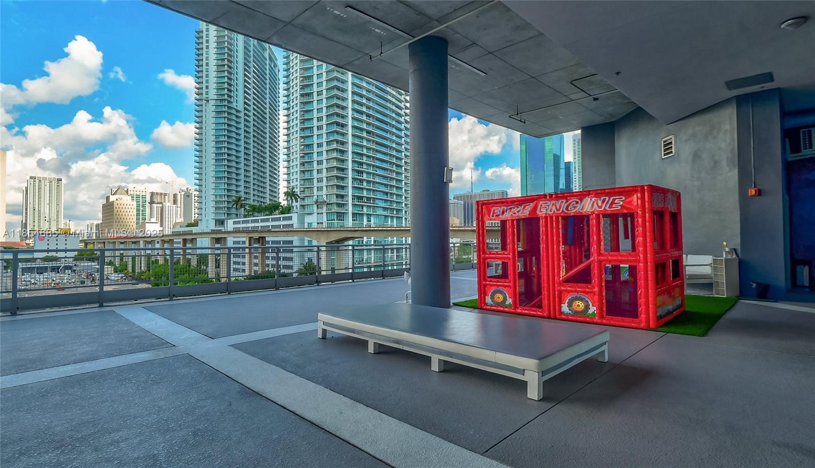 690 SW 1st Ct #1901, Miami FL 33130