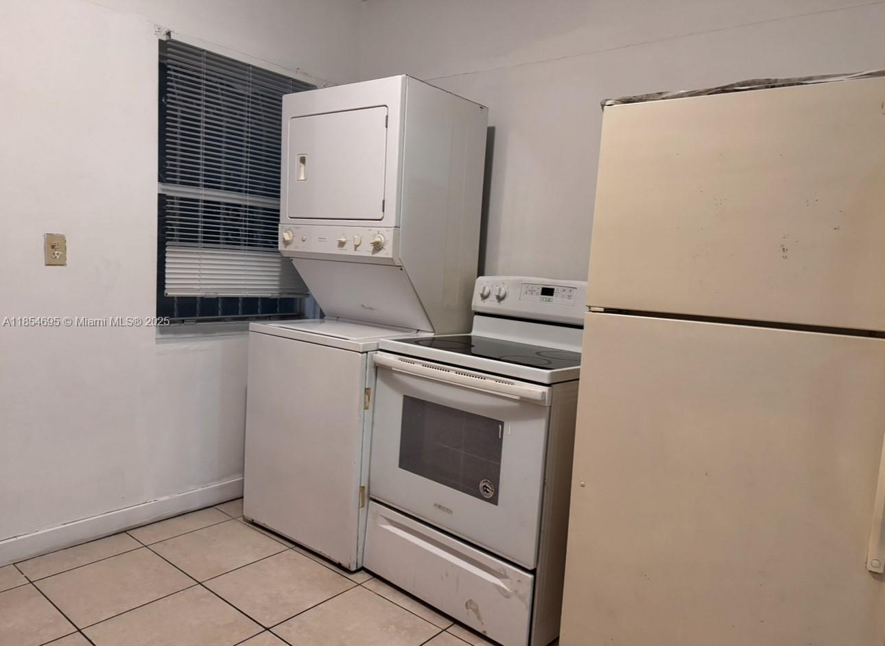 2410 NW 34th St 2