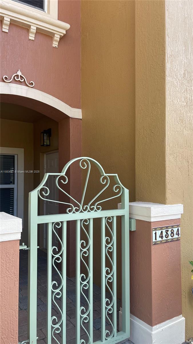 Property photo # 0