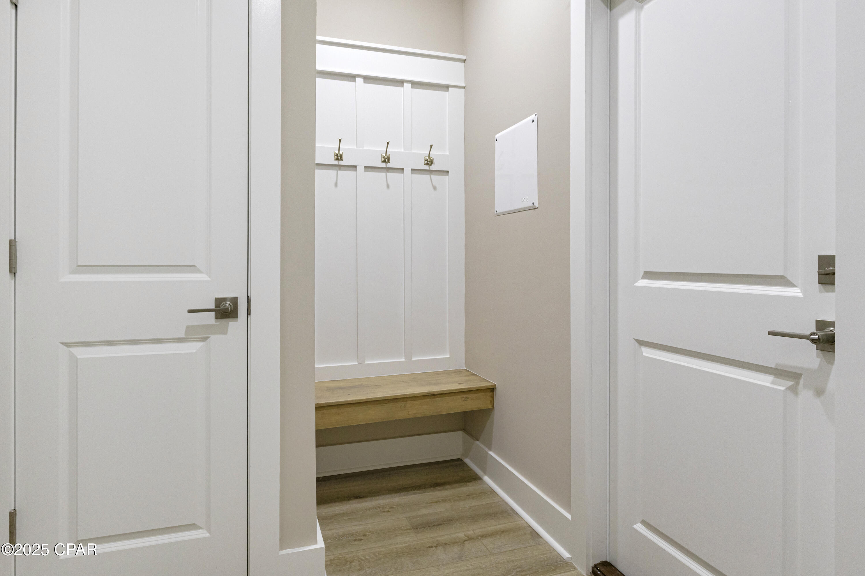 Akbskxga4_fct Fuyb3jd4fqotih8yak2lwti2usj4w