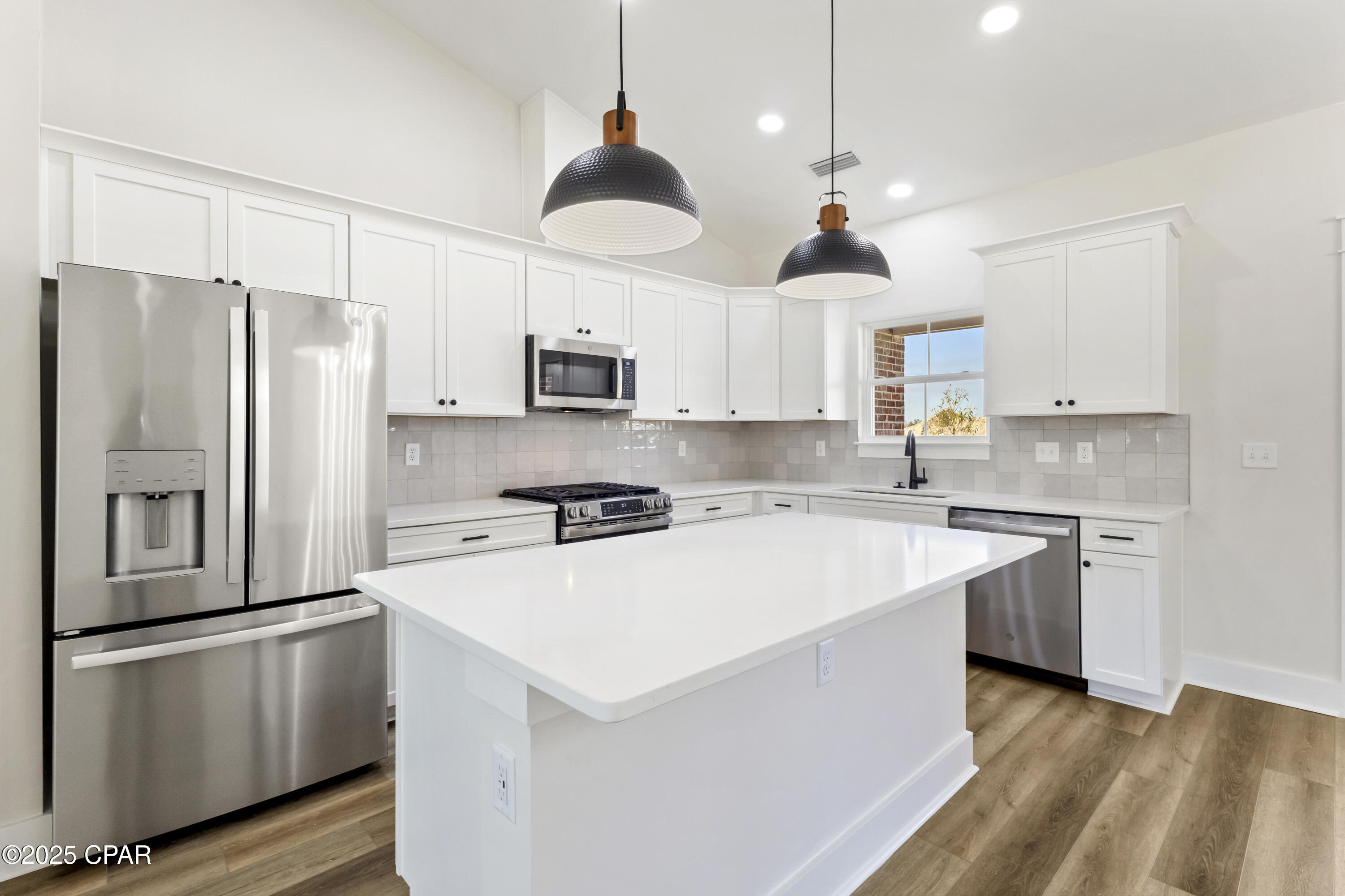 Qukrhof1dp2m0qn9_p 9j6vtm1ggbh8cmxb Uqzcexi