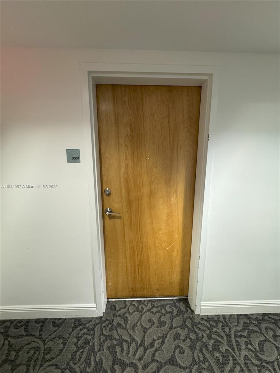 350 S Miami Ave #3007, Miami FL 33130