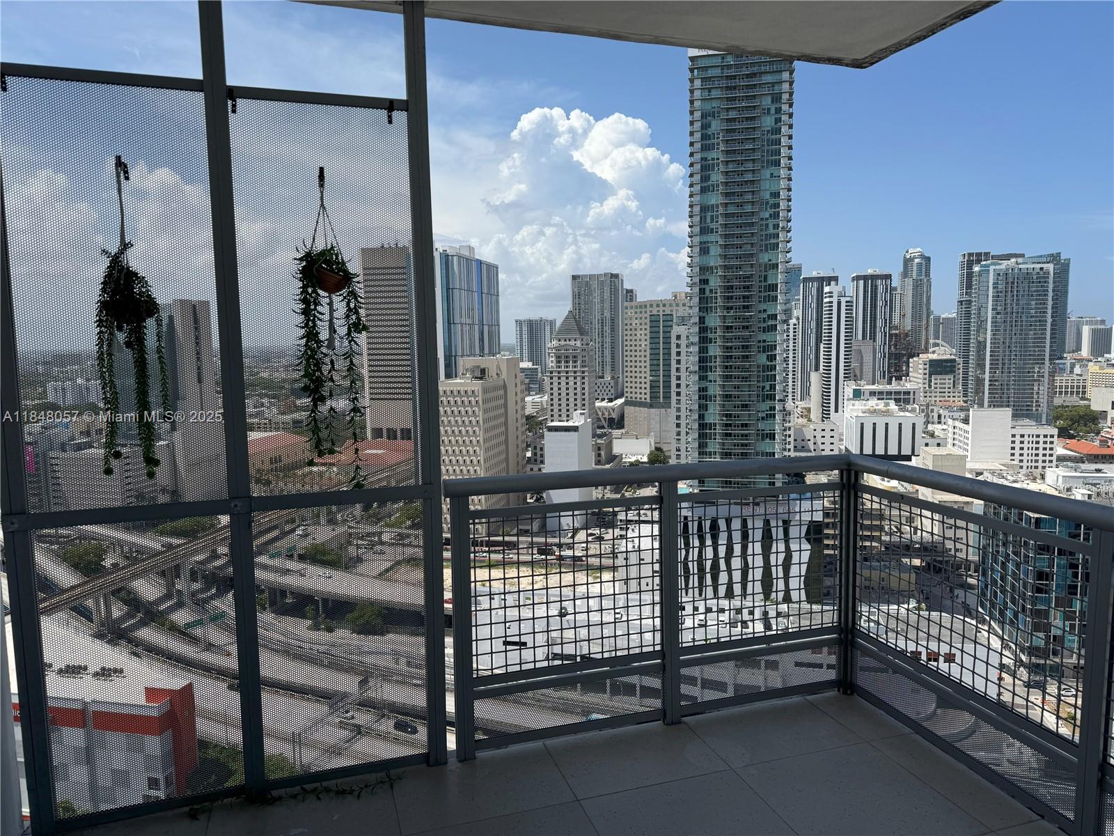 350 S Miami Ave #3007, Miami FL 33130