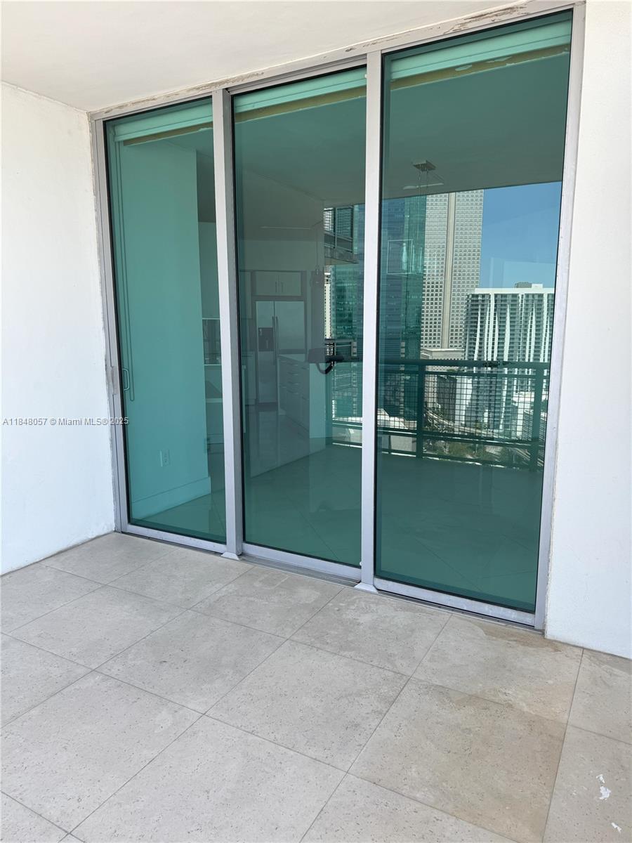350 S Miami Ave #3007, Miami FL 33130