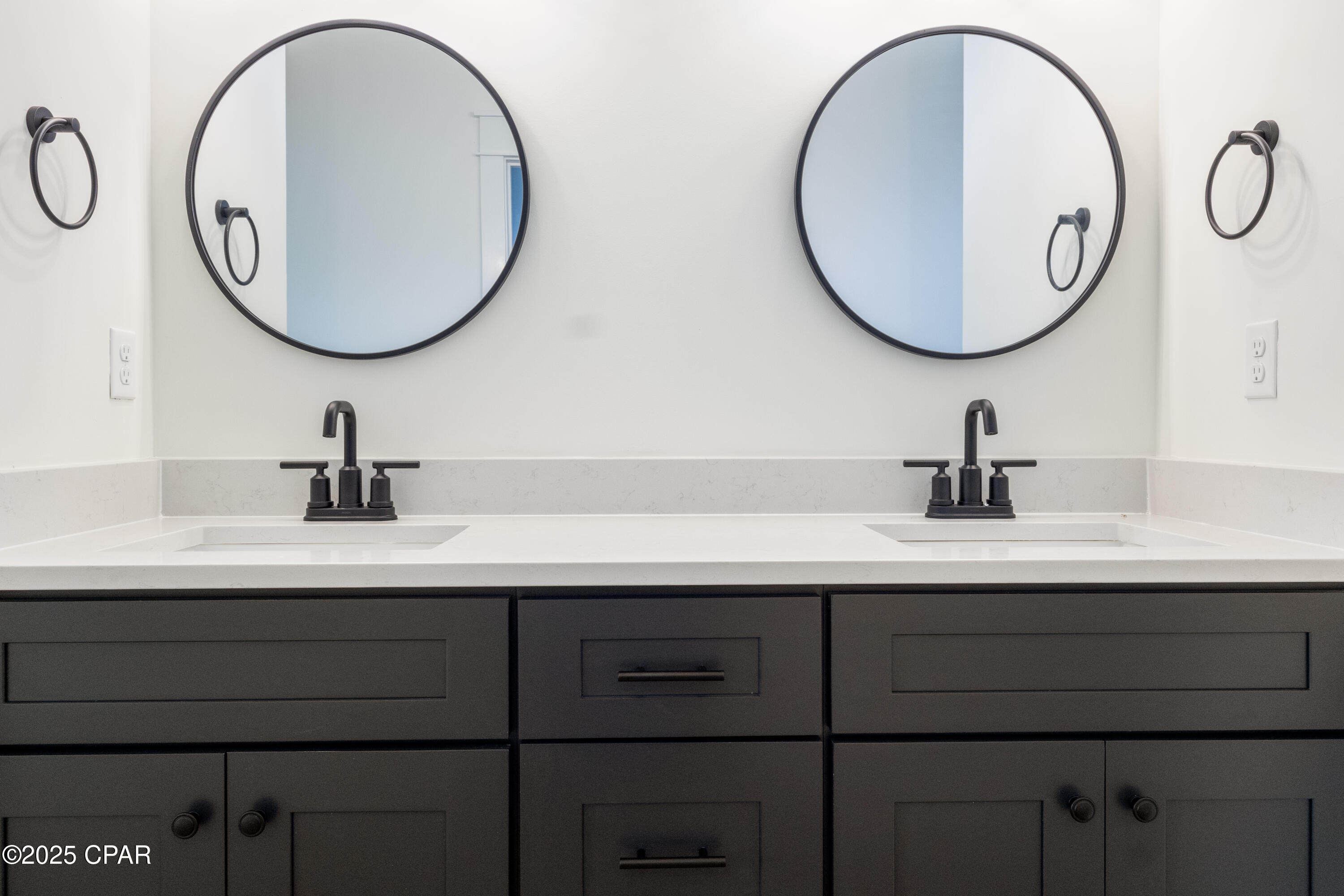 Fbmxrm Okaq2pctzlcj1jbme8z368ujrfodjfqgcfo4