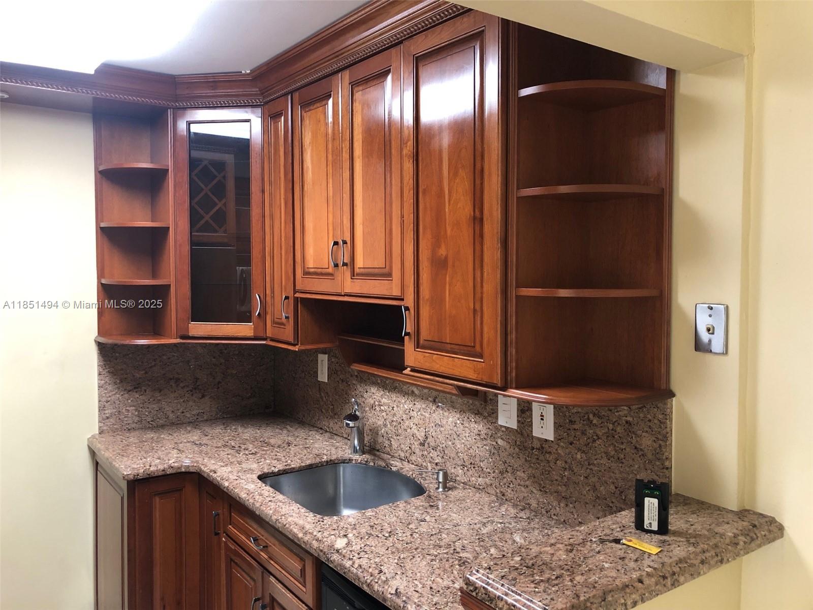 Property photo # 4