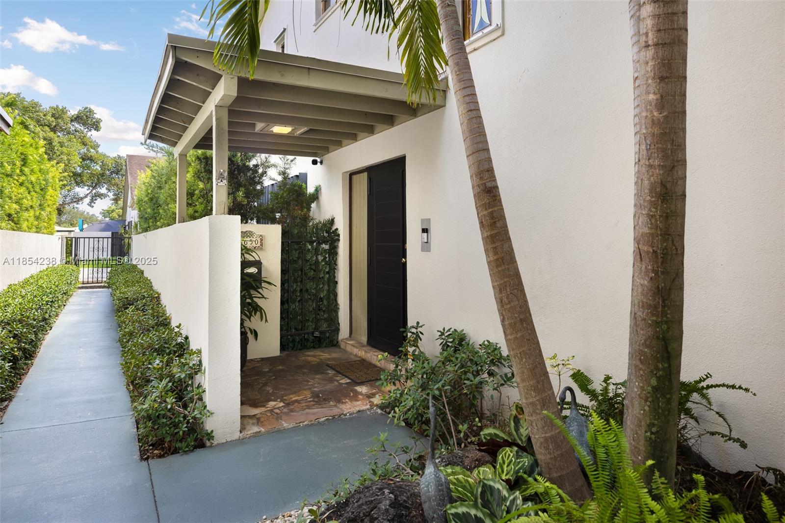 6650 71st Ln Unit 3, South Miami, Florida 33143