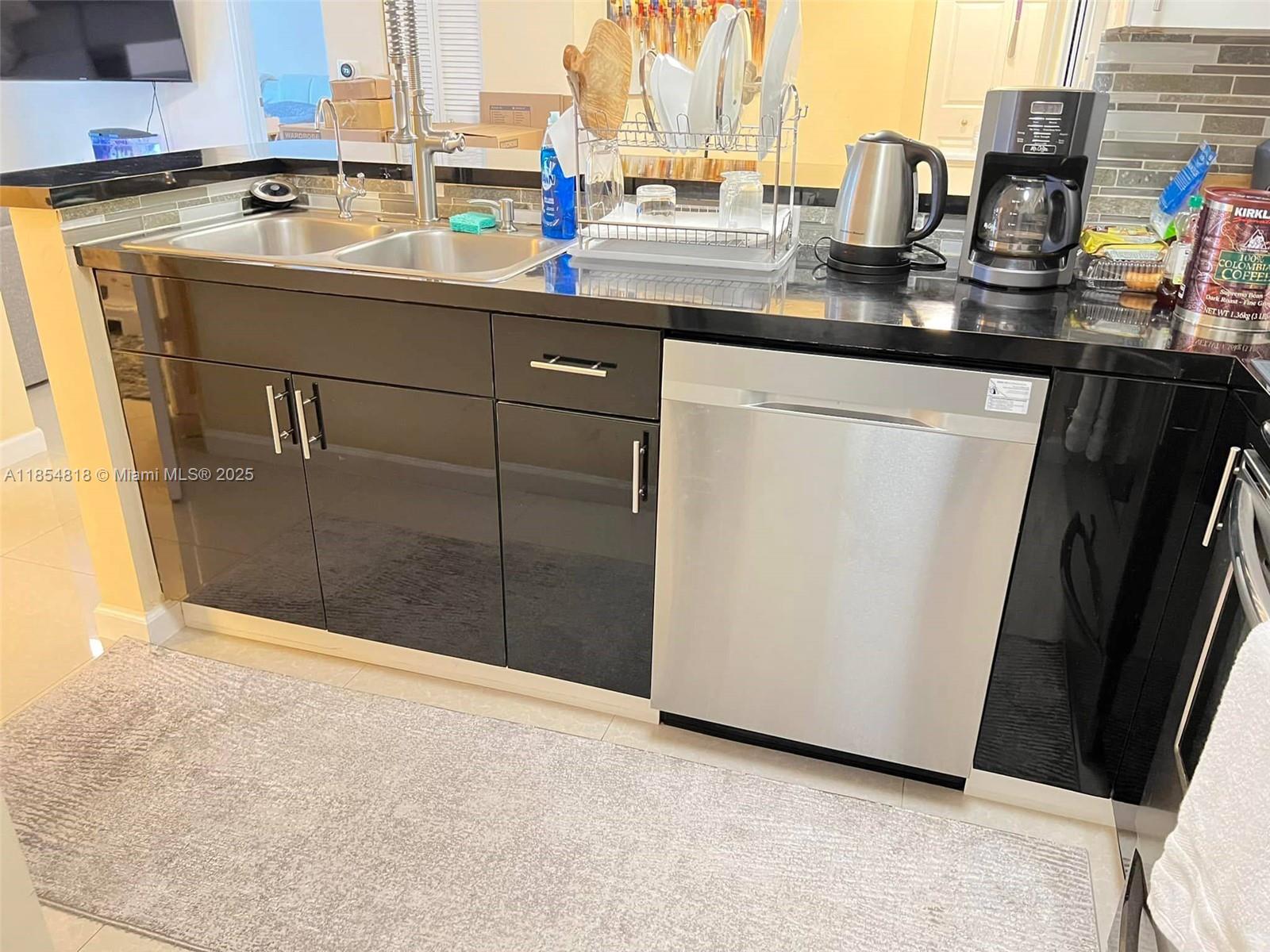 Property photo # 4