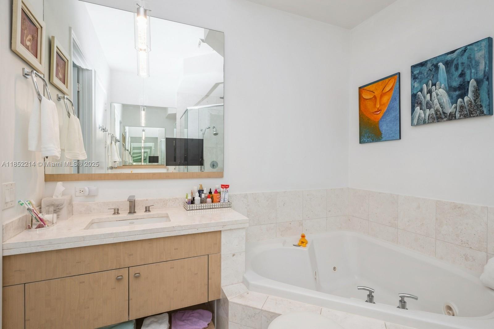 900 Brickell Key Blvd #1702, Miami FL 33131