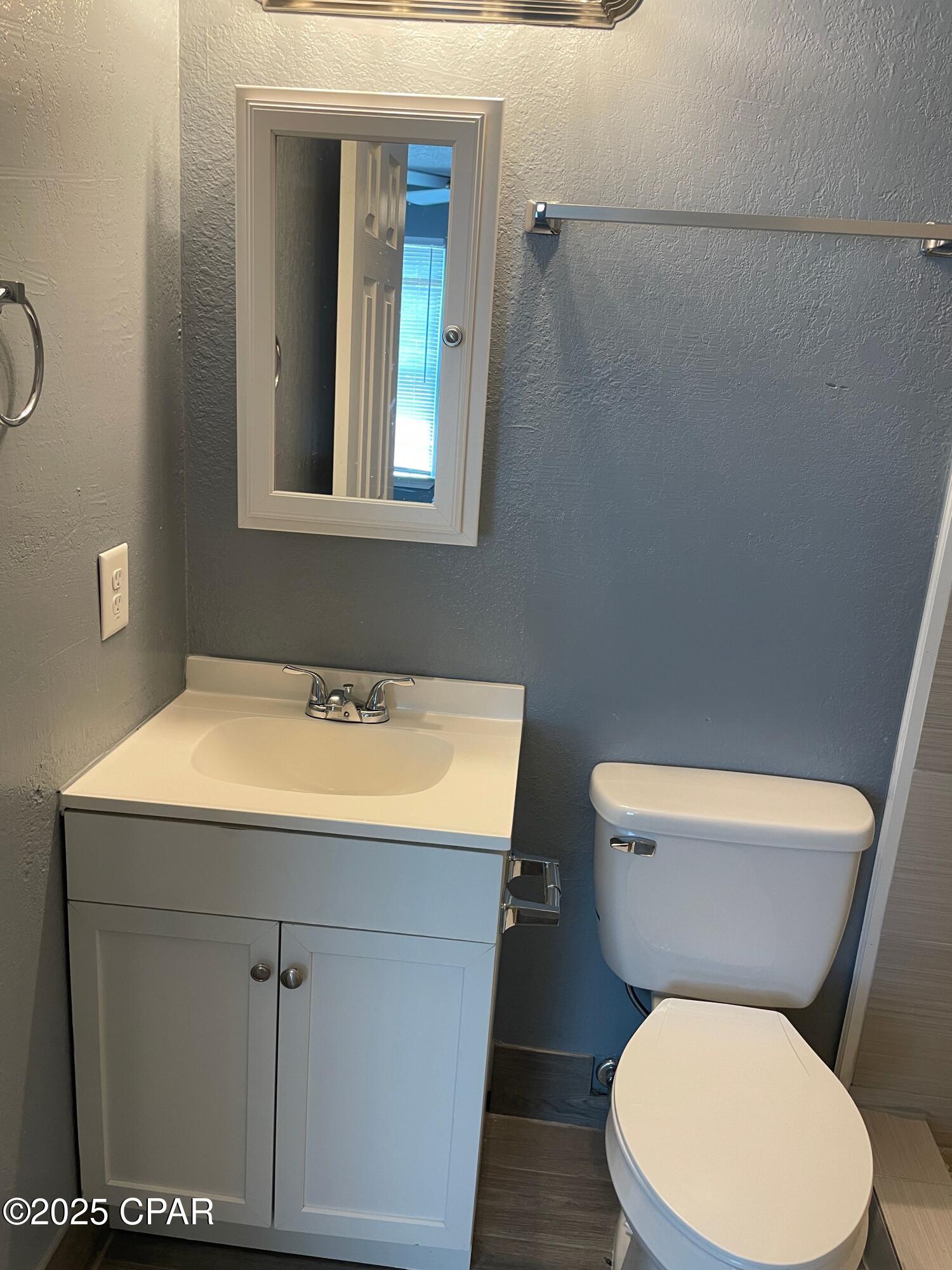 Image 10 For 400 19th Street C3