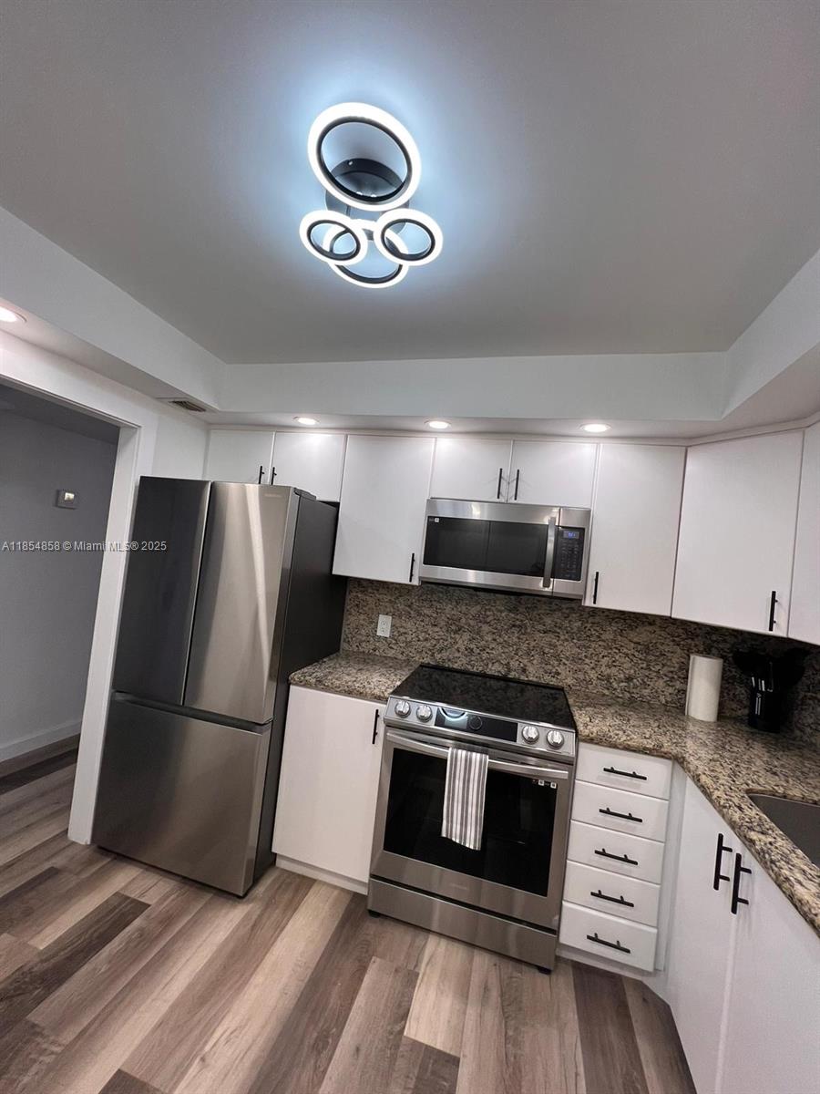 Property photo # 8