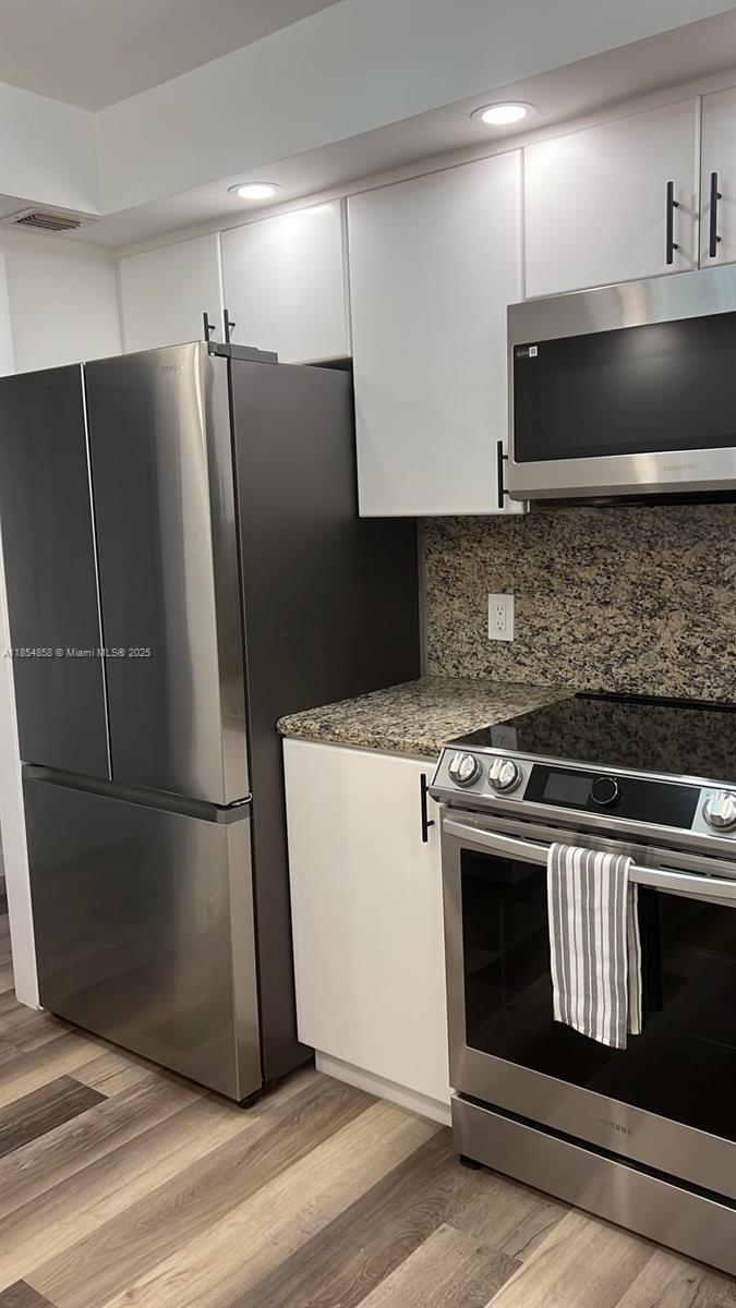 Property photo # 6