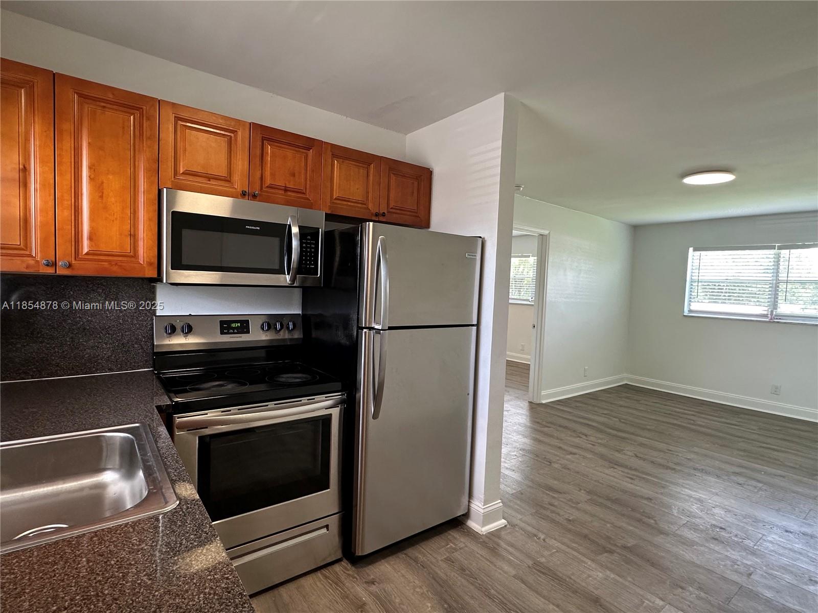 Property photo # 0