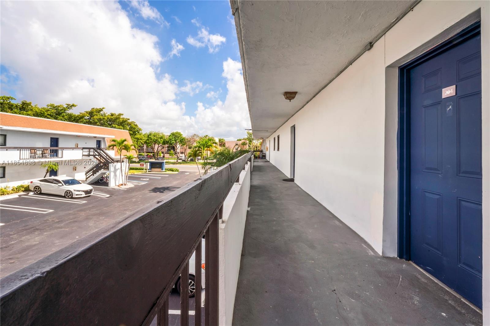 Property photo # 0