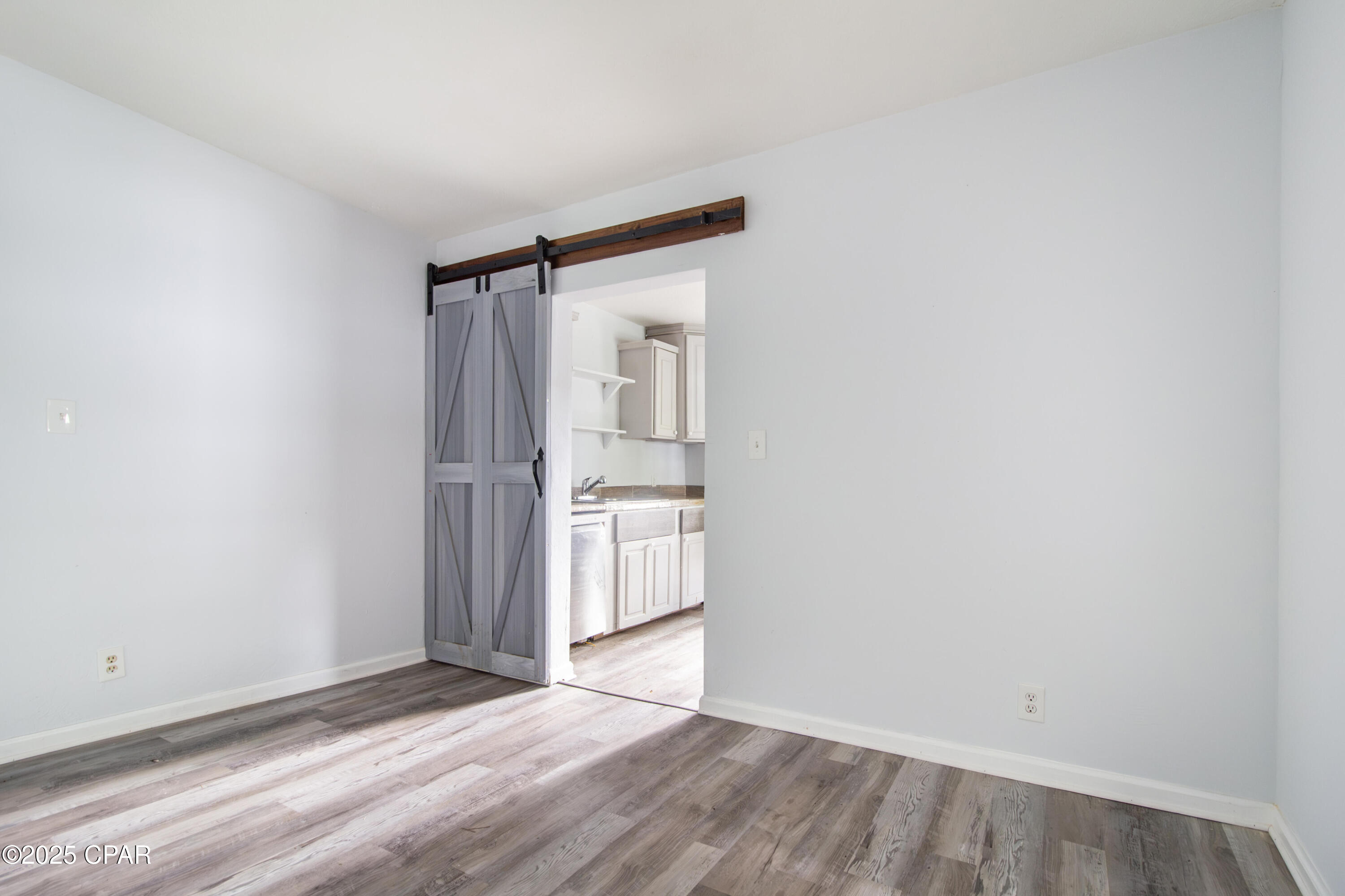 Image 6 For 16590 Gaskin Street