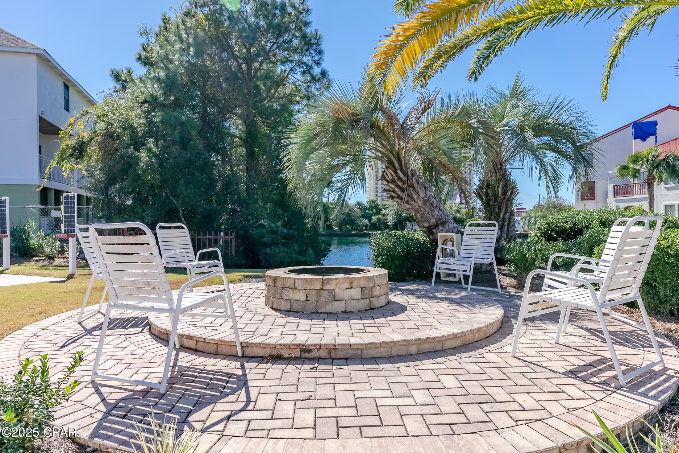 Image 13 For 8730 Thomas Drive 1209c