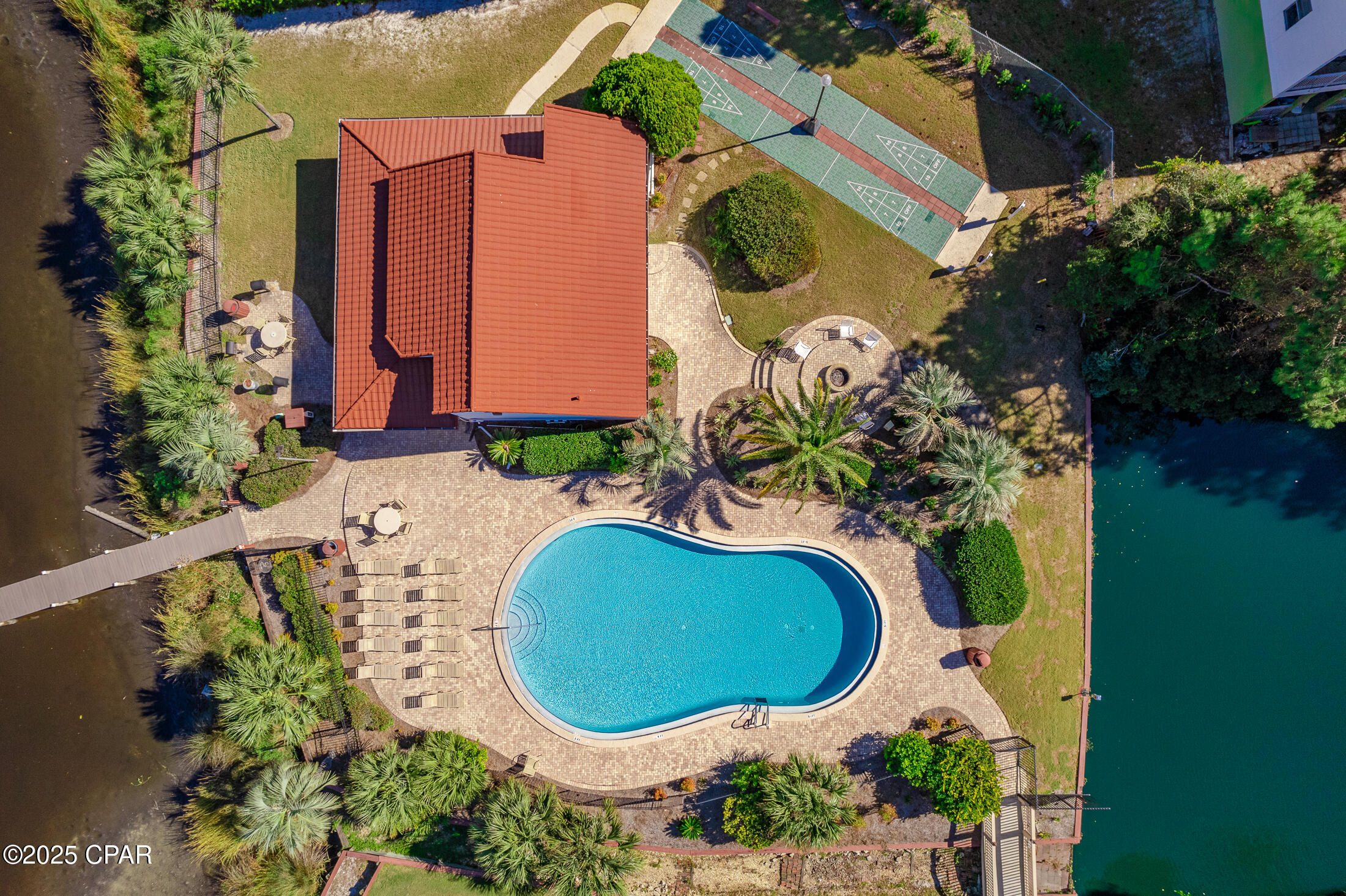 Image 5 For 8730 Thomas Drive 1209c