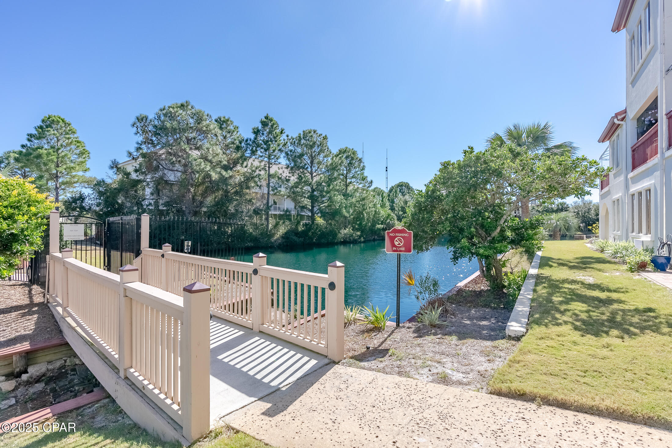 Image 8 For 8730 Thomas Drive 1209c