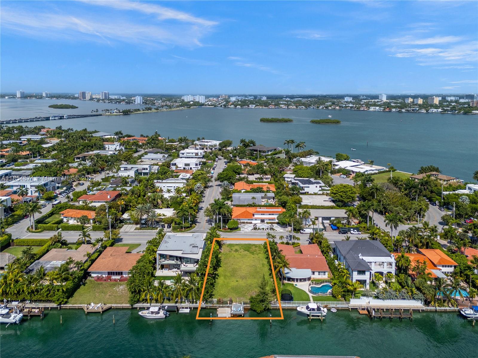 10201 Broadview Dr, Bay Harbor Islands, Florida 33154