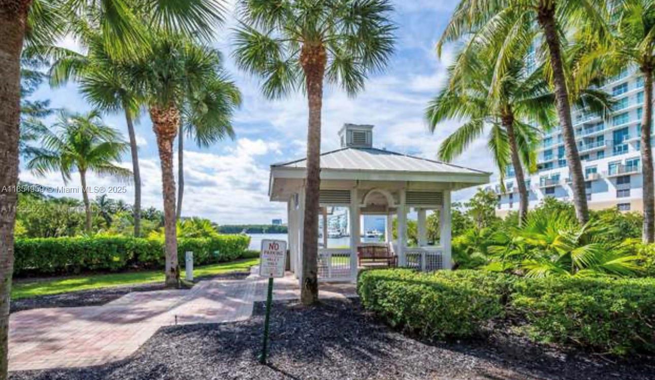 Property photo # 9