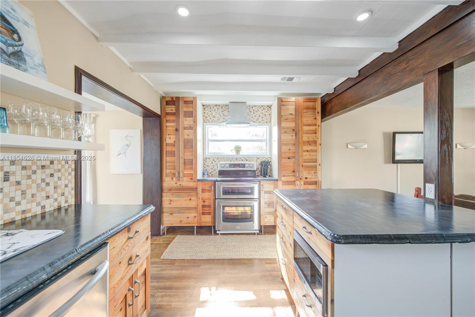 Property photo # 7