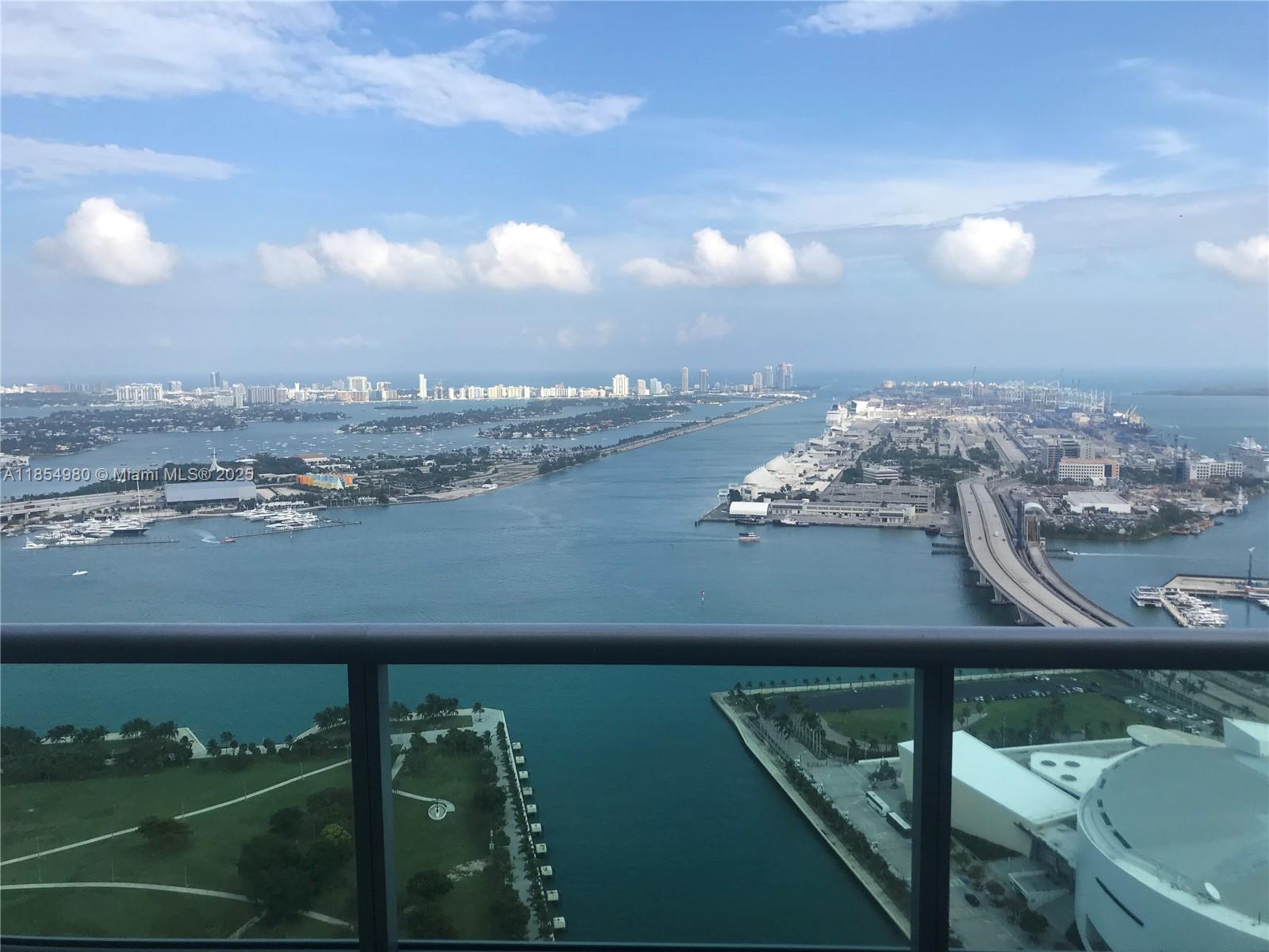 Miami FL 33132 - A11854980