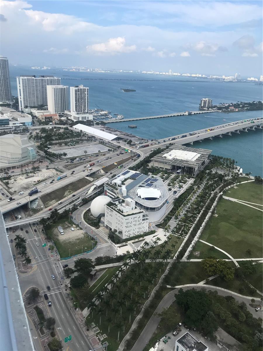 Miami FL 33132 - A11854980