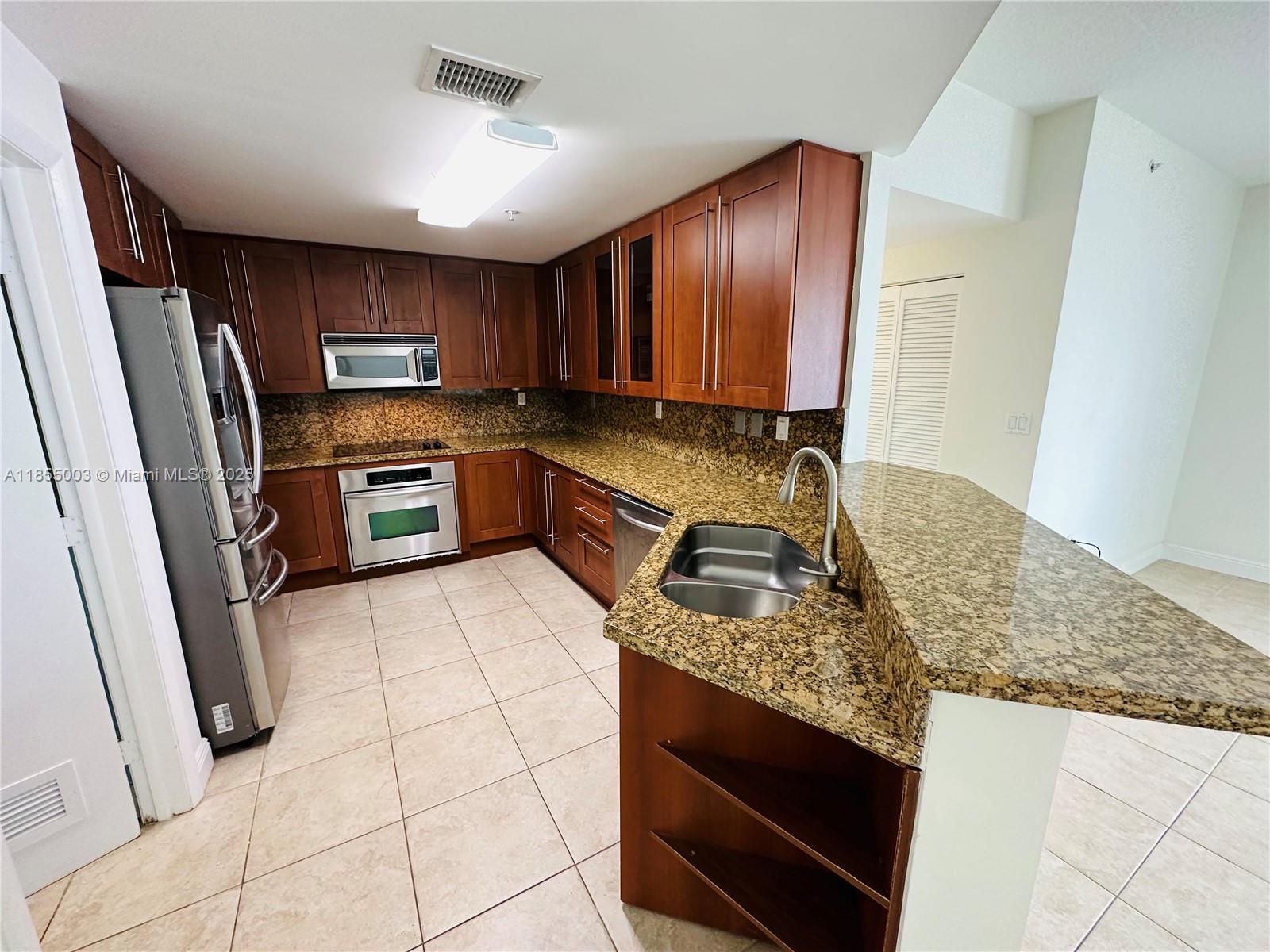 Property photo # 6