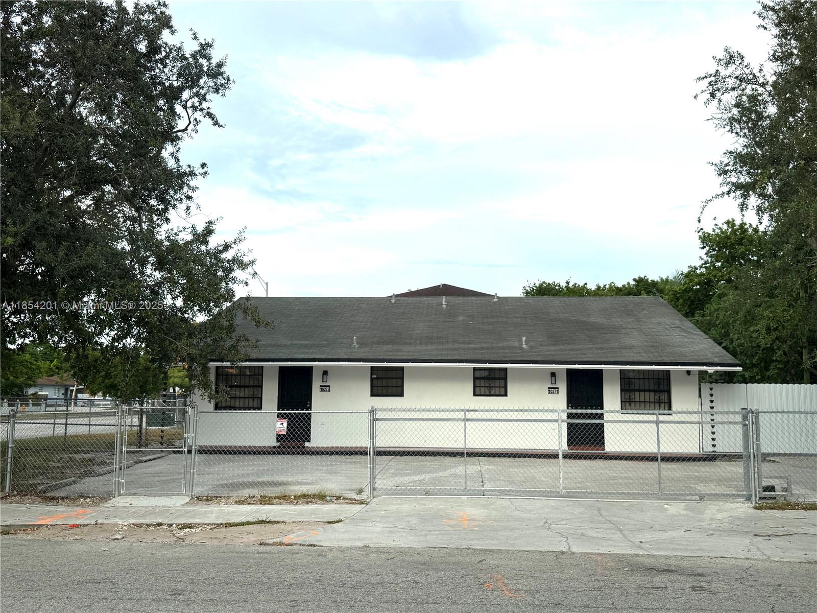 Property photo # 0
