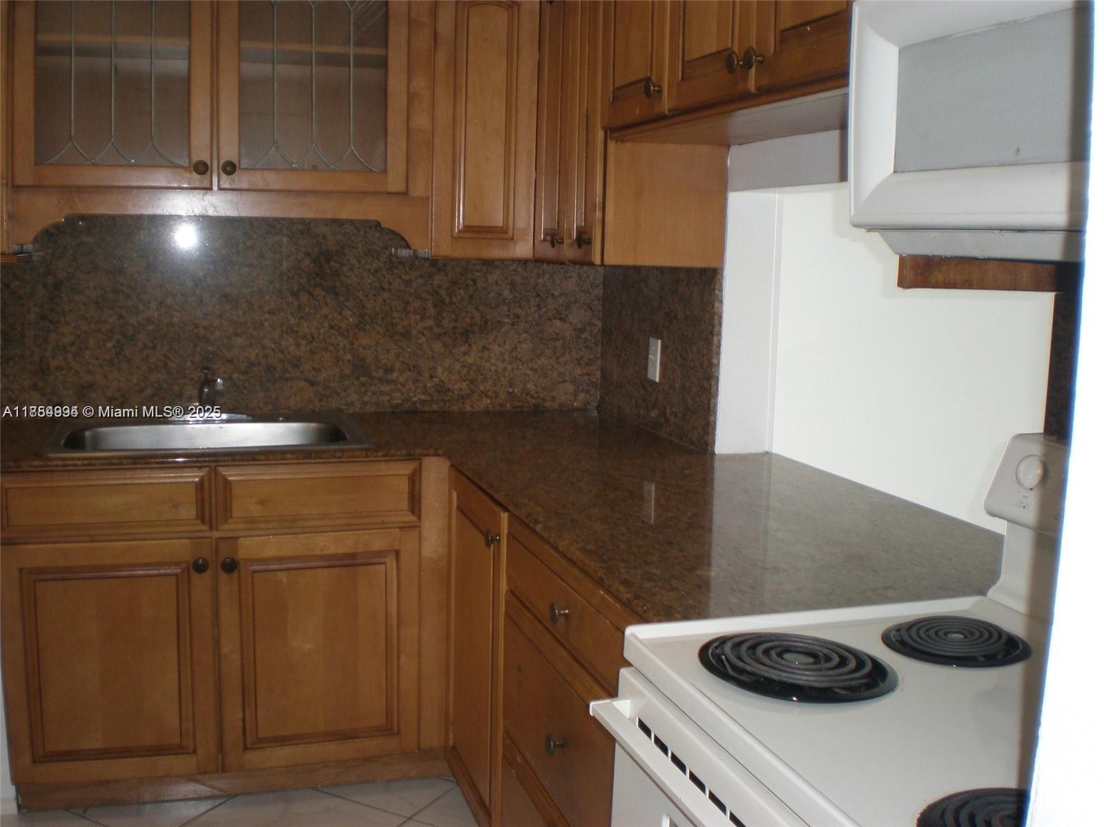 Property photo # 4