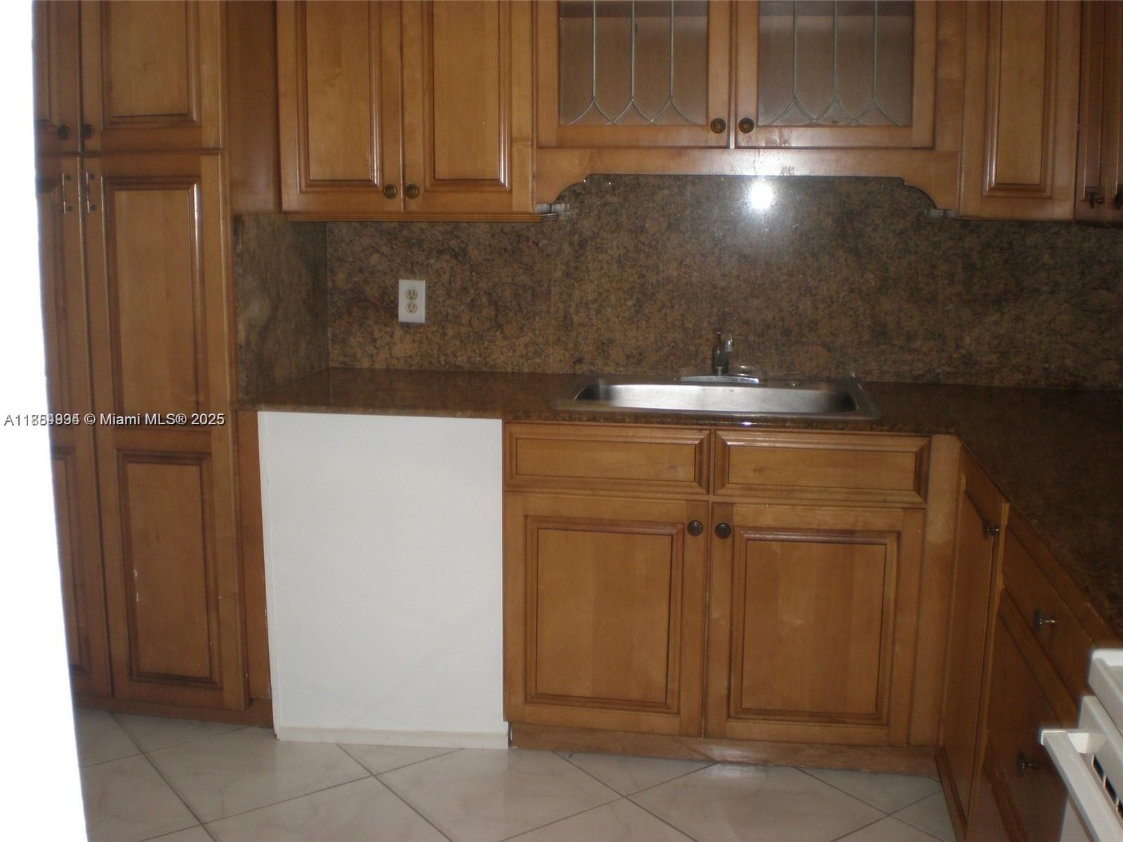 Property photo # 8