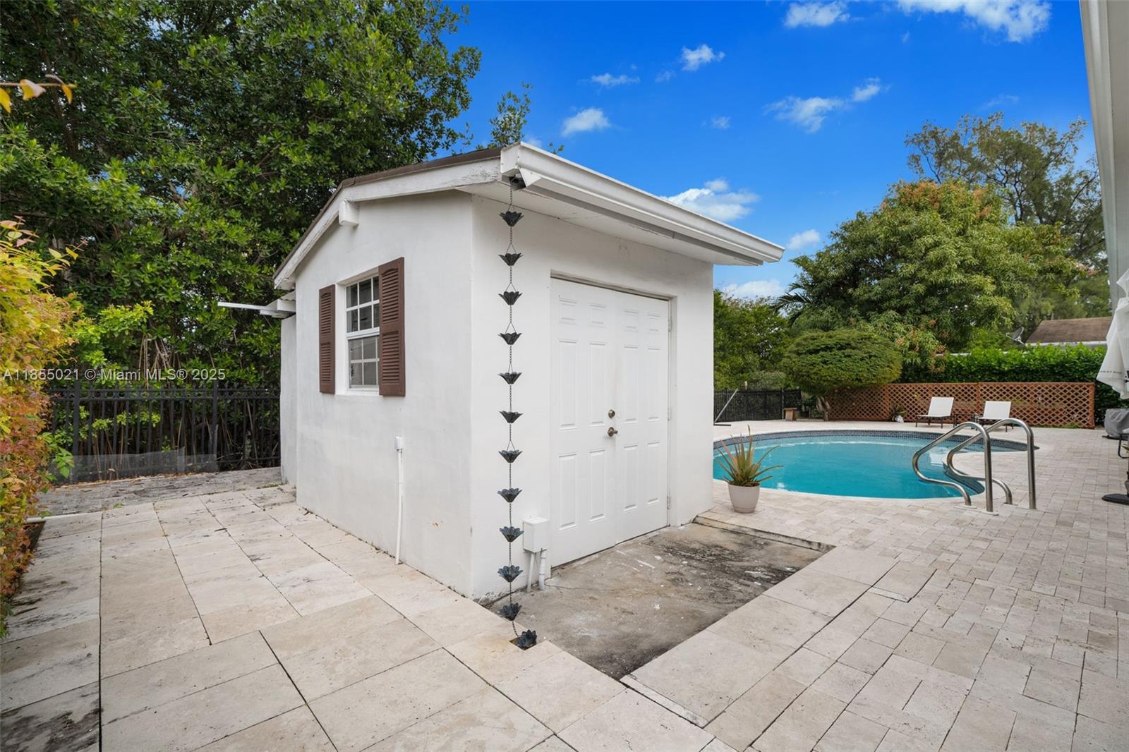 Property photo # 9