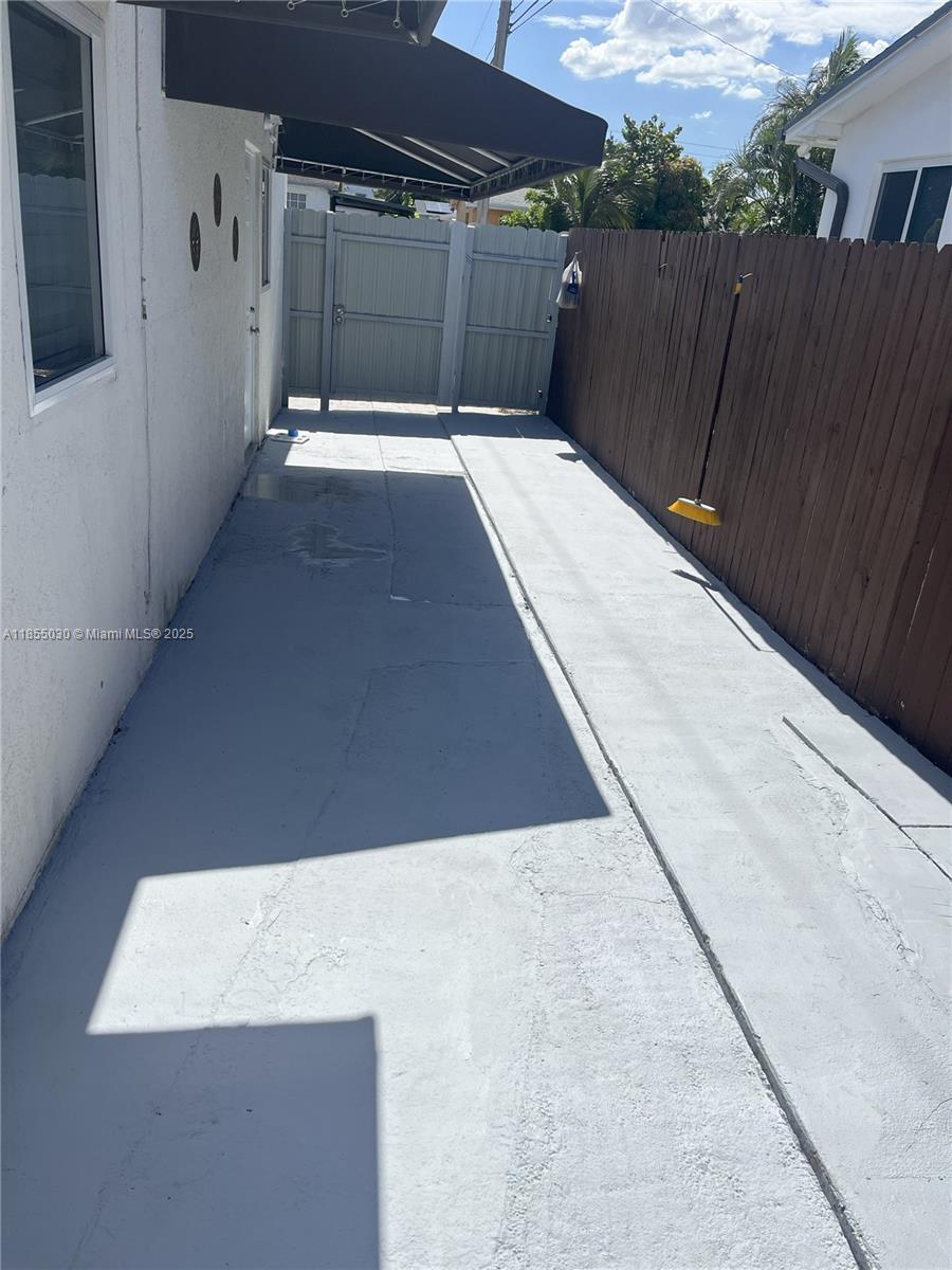 Property photo # 4