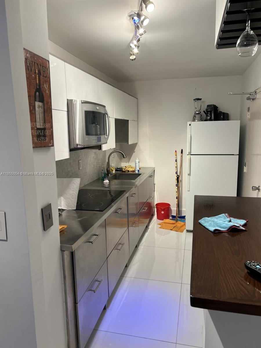 Property photo # 8