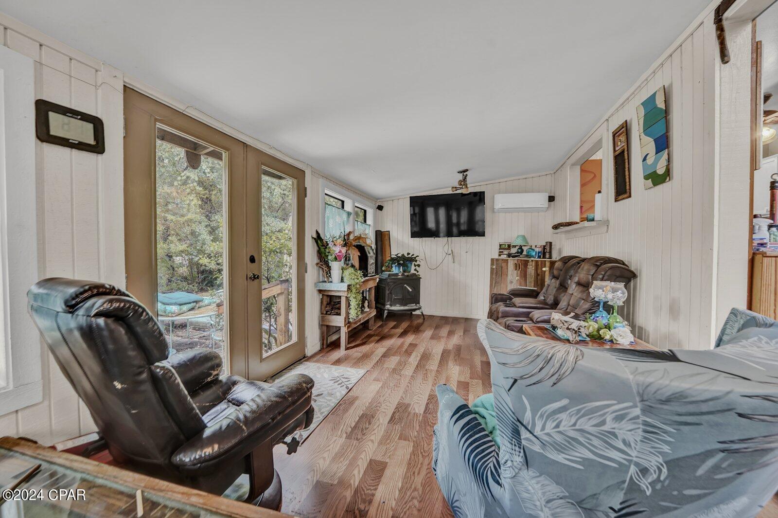  1_jtl_kcwjxedfeglnto65ekzvhrpun1nxicadw3hg