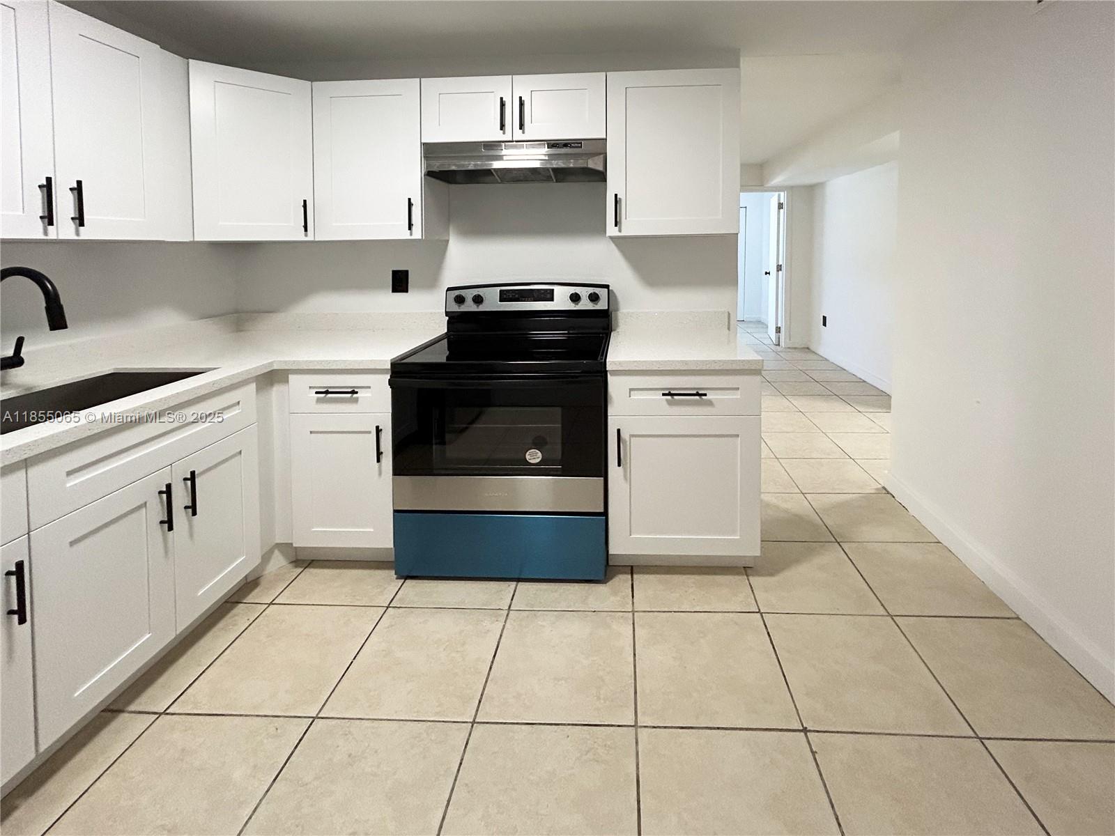 Property photo # 2