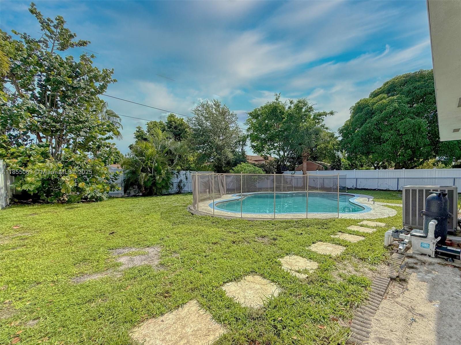 Property photo # 4