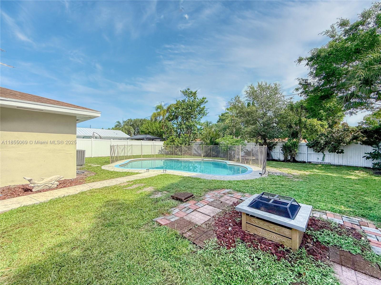 Property photo # 8