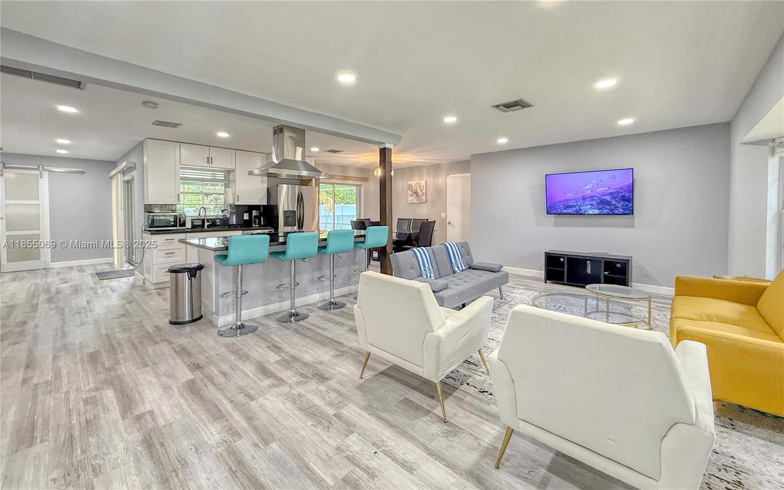 Property photo # 6
