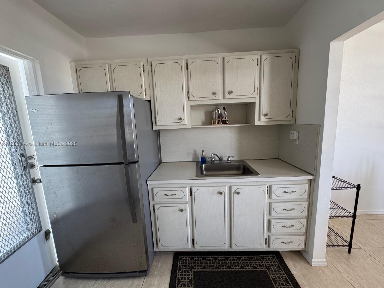 Property photo # 9