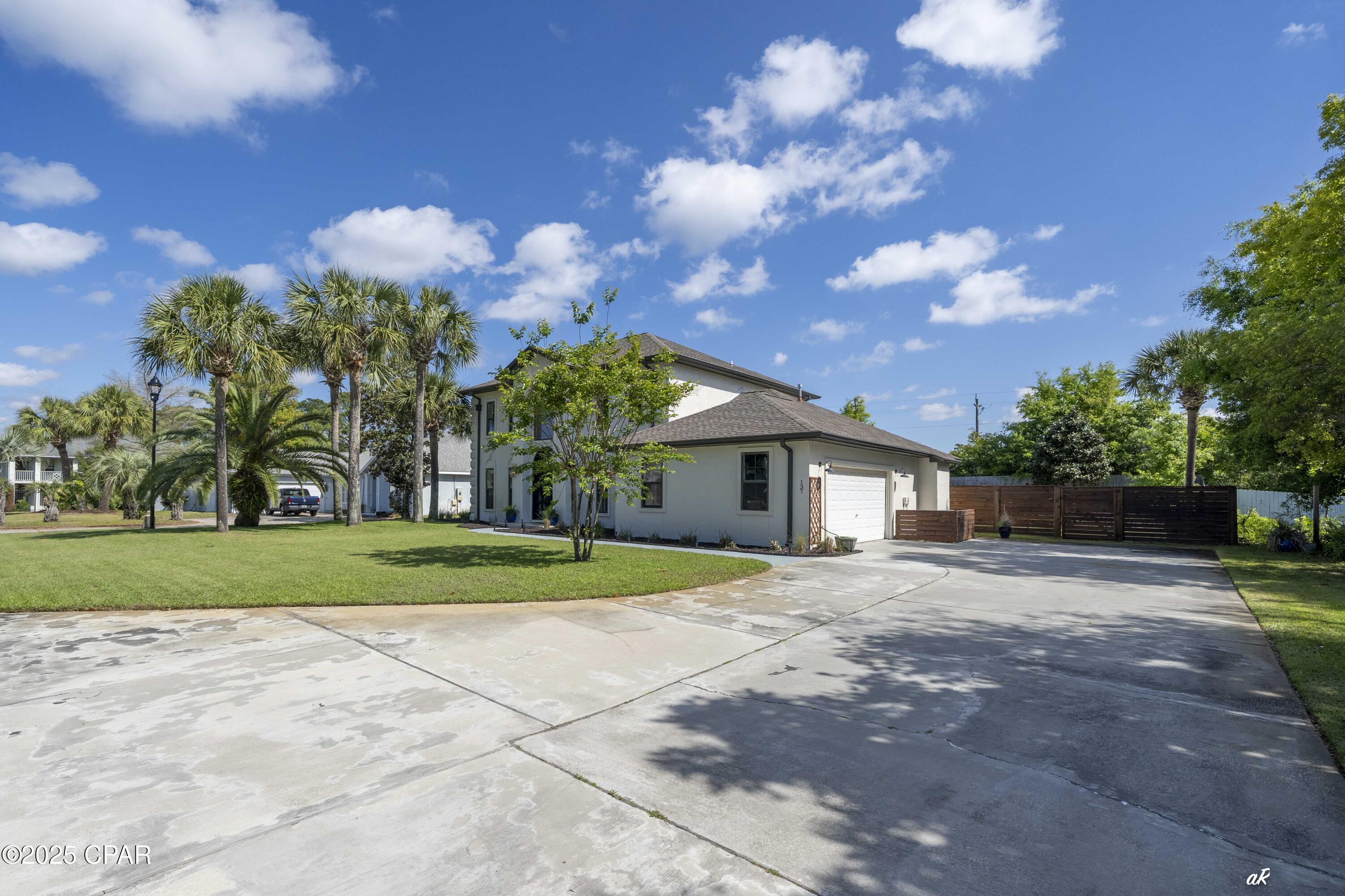 Image 3 For 137 Legend Lakes Drive