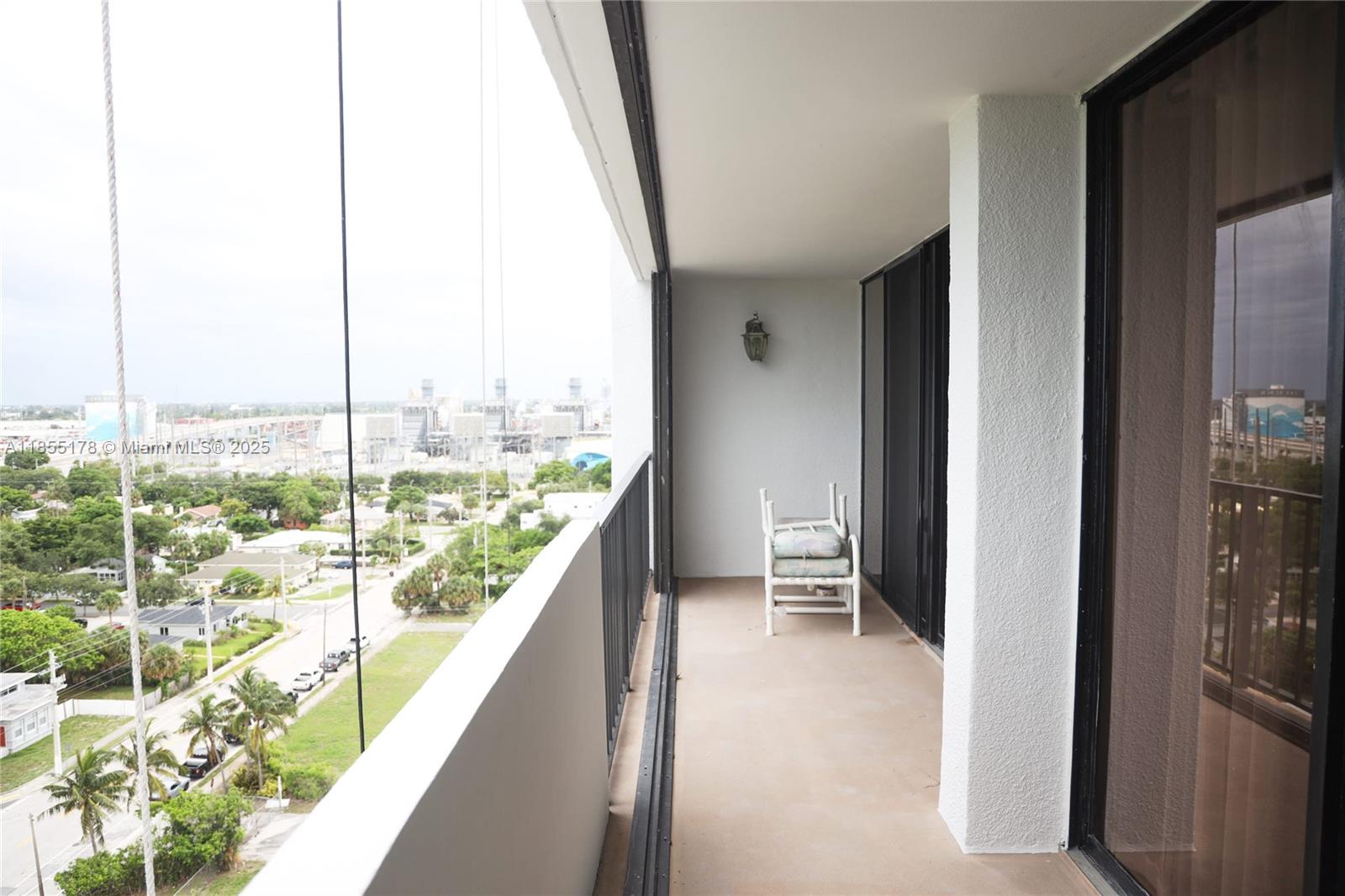 Property photo # 6