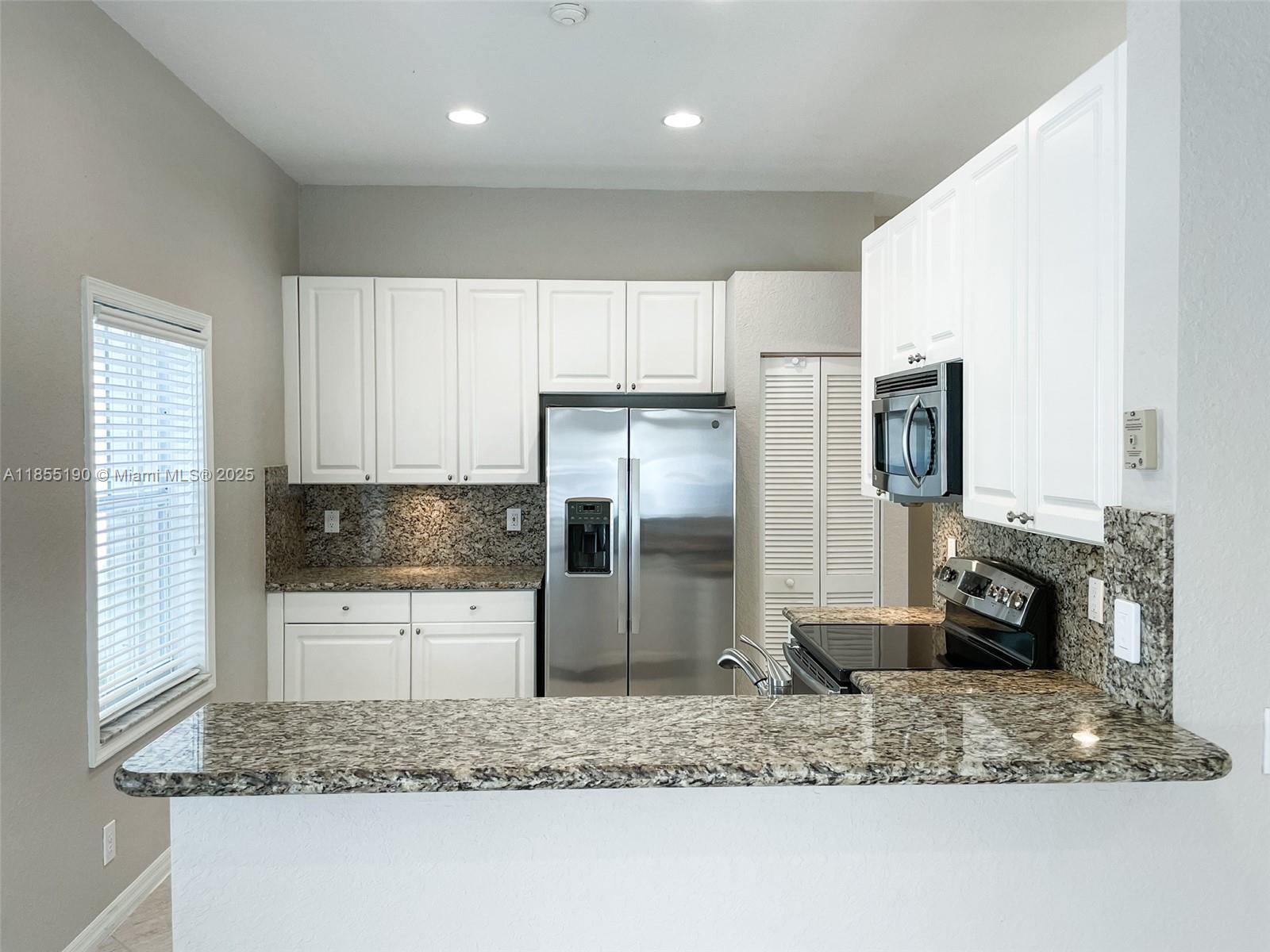 Property photo # 6