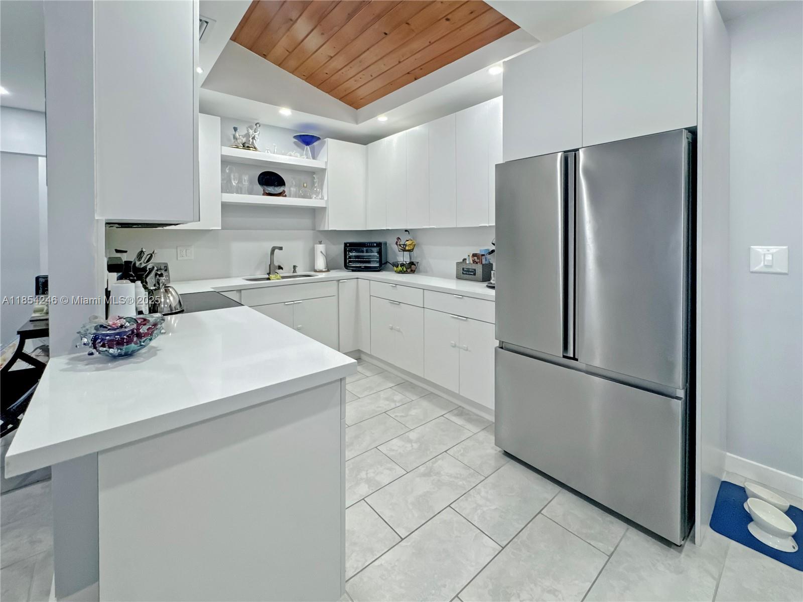 7580 SW 29th St