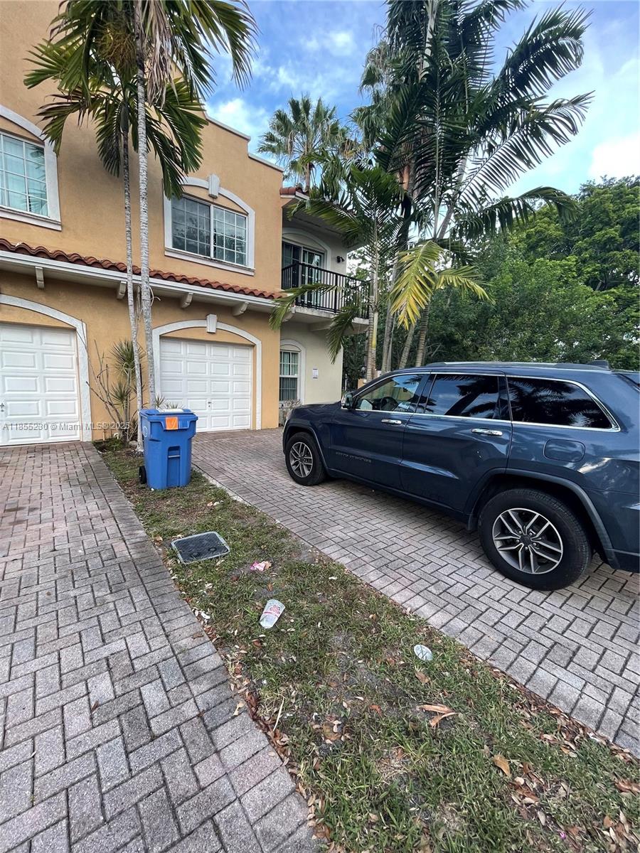 Property photo # 0