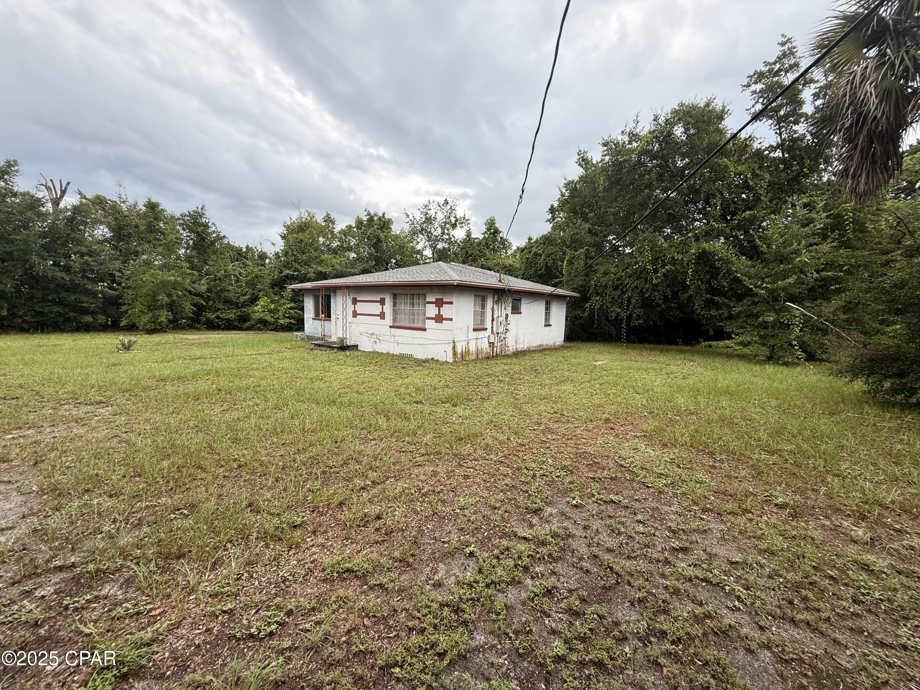 Image 16 For 1001 Cypress Avenue