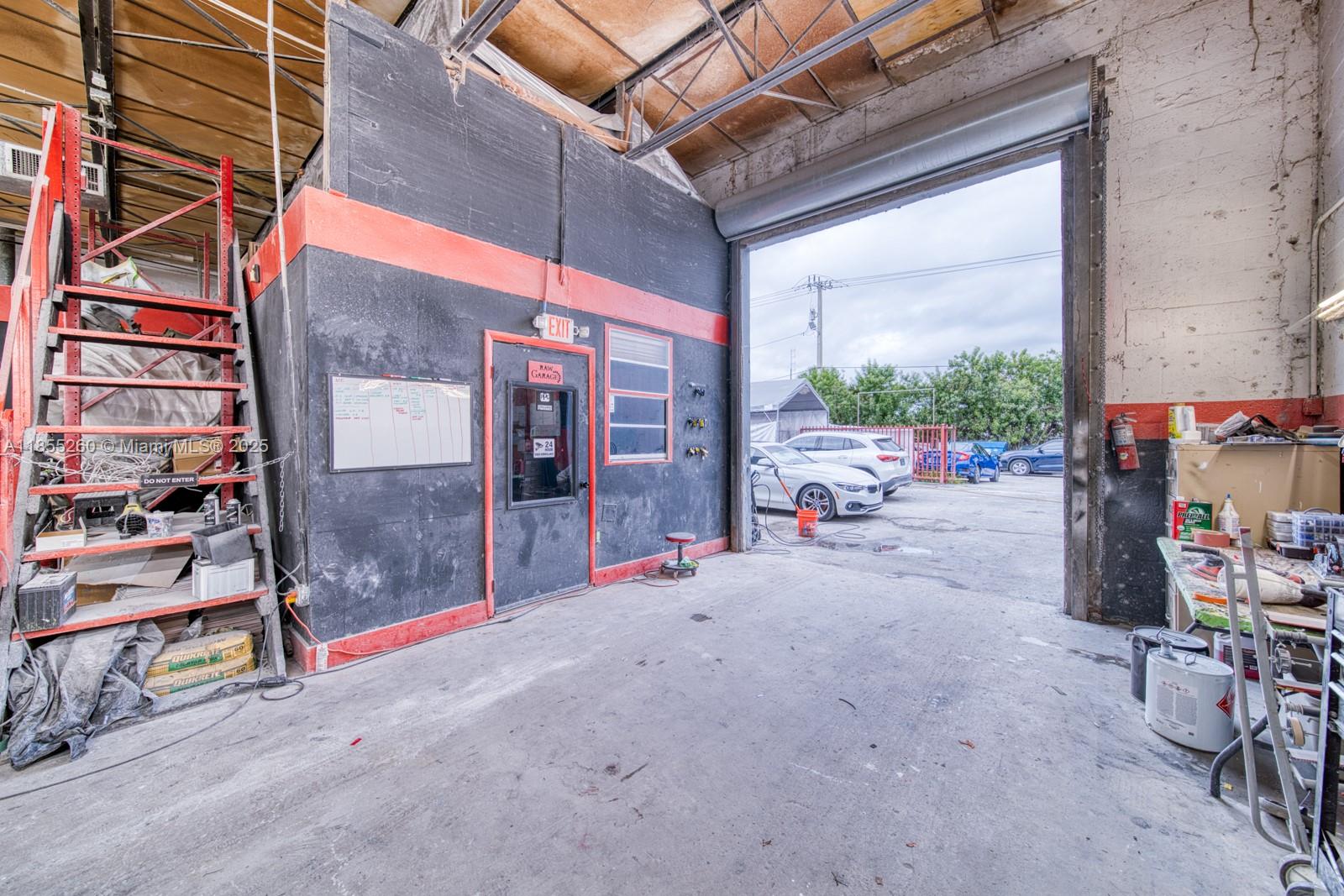 Turnkey Auto Body Shop For Sale In Prime Hialeah Location