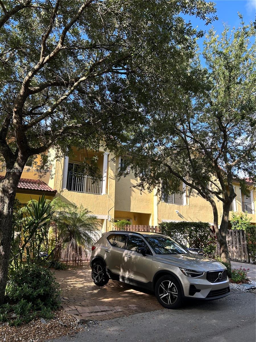 Property photo # 3