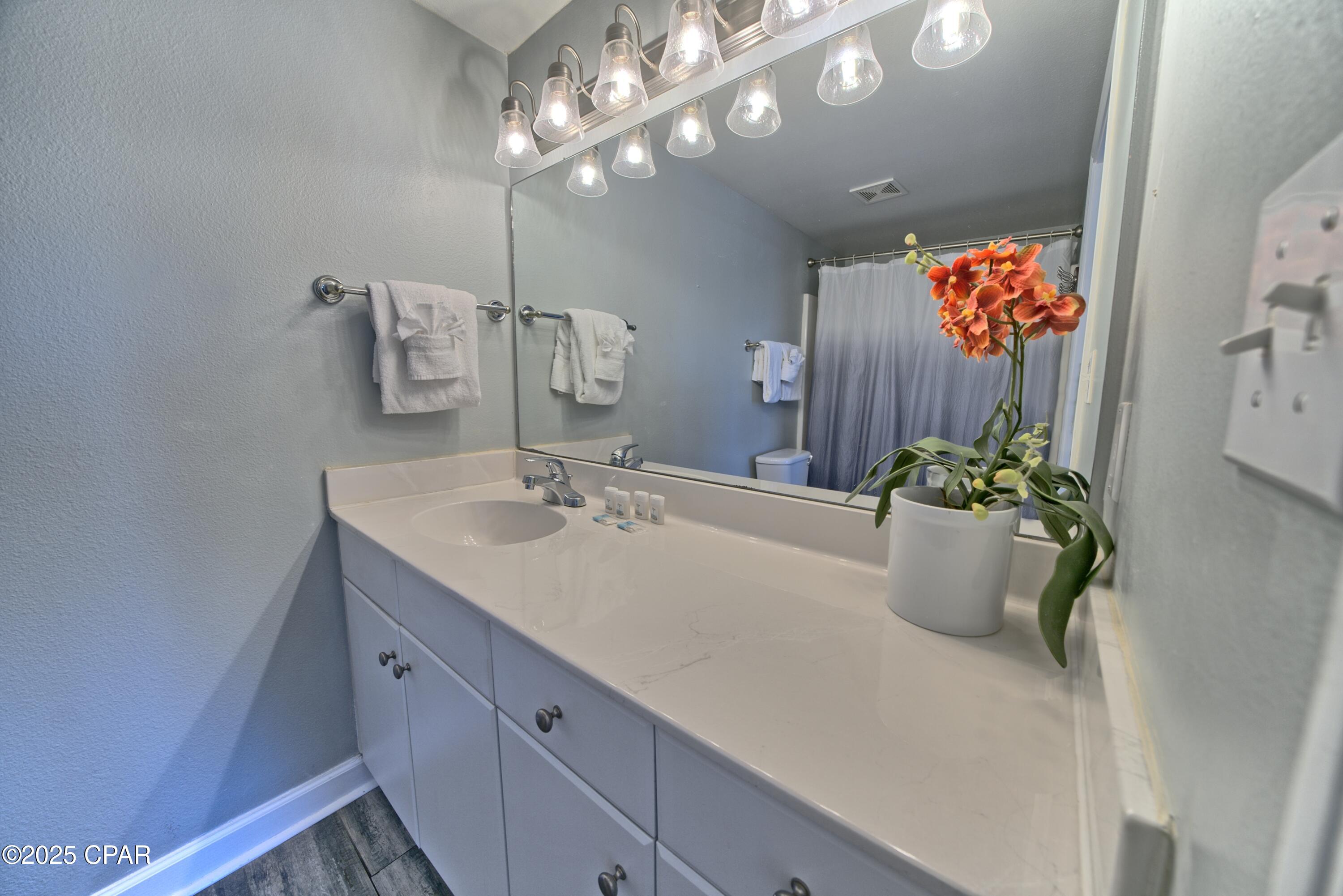 Aq4e5yoqt3c_esvpyrhg7lime Bijhcpjsjpi9 Bwdw